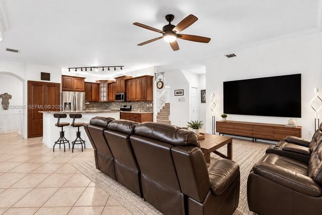 3538 SW 175th Avenue, Miramar, FL 33029