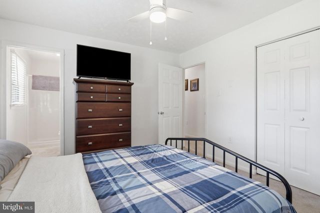 102 WISHBONE CIR, Hedgesville, WV 25427
