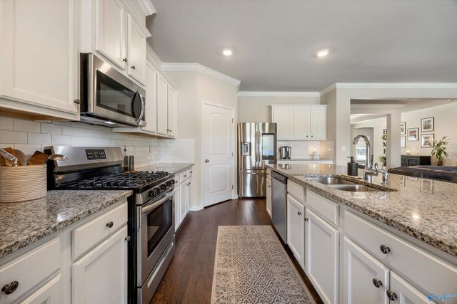 7037 Regency Lane, Gurley, AL 35748