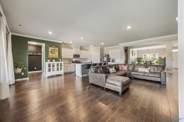 7037 Regency Lane, Gurley, AL 35748