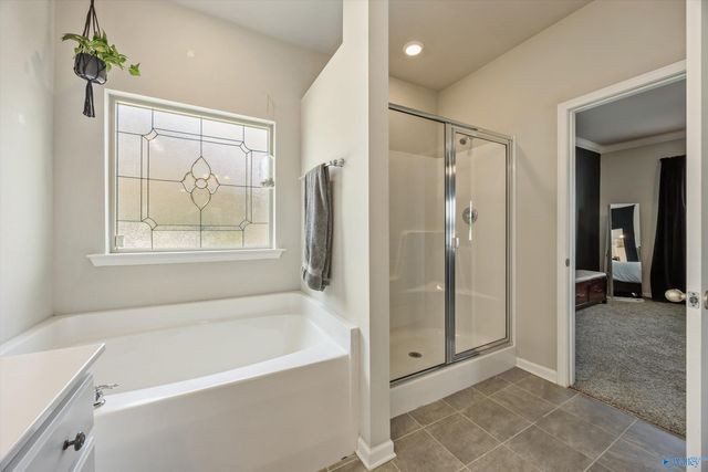 7037 Regency Lane, Gurley, AL 35748
