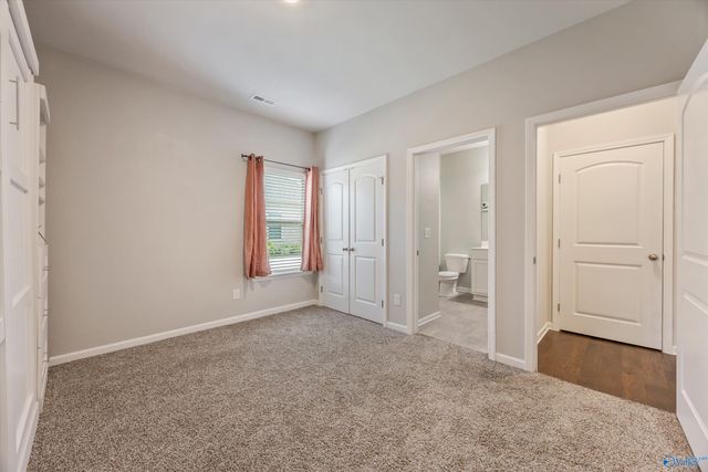 7037 Regency Lane, Gurley, AL 35748