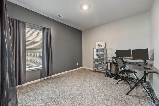 7037 Regency Lane, Gurley, AL 35748