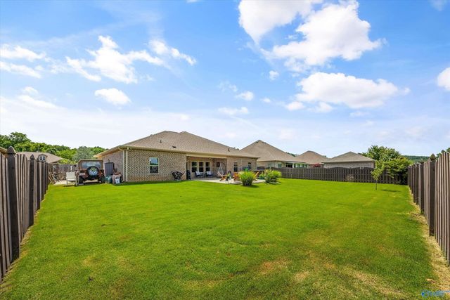 7037 Regency Lane, Gurley, AL 35748