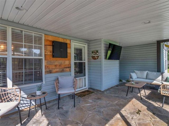 373 McCart Road, Mcdonough, GA 30252