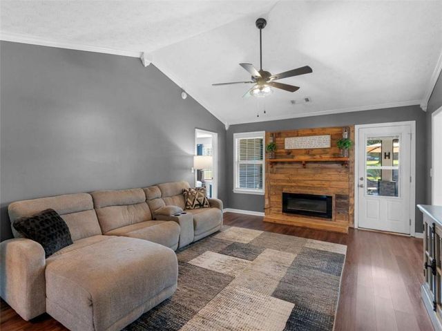 373 McCart Road, Mcdonough, GA 30252