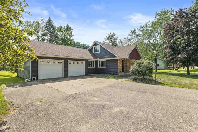 223 GREEN AVENUE NORTH, Stevens Point, WI 54481