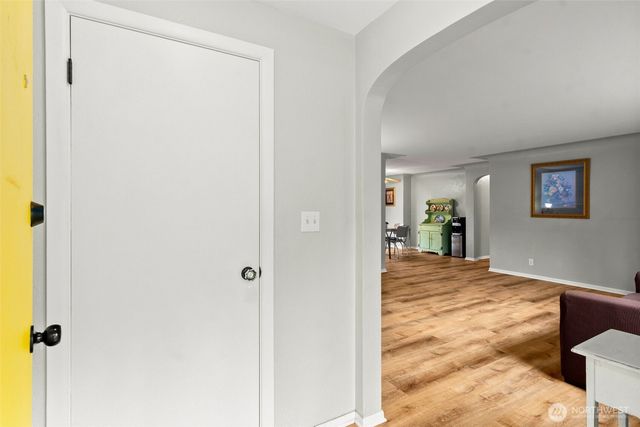 4612 14th Avenue SE, Lacey, WA 98503