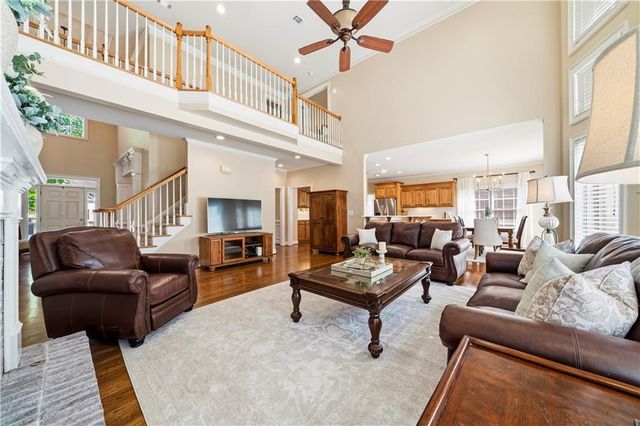 1009 Ector Chase NW, Kennesaw, GA 30152