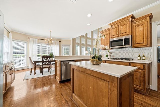 1009 Ector Chase NW, Kennesaw, GA 30152