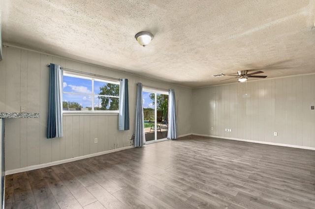 3002 Columbia Street, Baytown, TX 77521