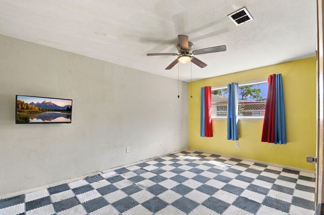 3002 Columbia Street, Baytown, TX 77521