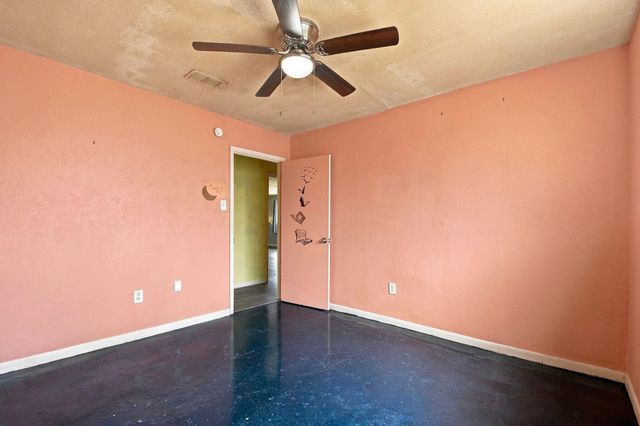 3002 Columbia Street, Baytown, TX 77521