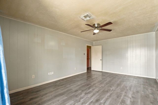 3002 Columbia Street, Baytown, TX 77521