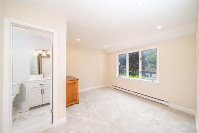 5 Grove Mews, Chappaqua, NY 10514