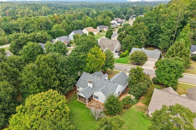 399 Laurel Oaks Lane, Jefferson, GA 30549
