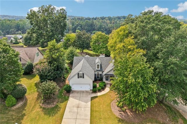 399 Laurel Oaks Lane, Jefferson, GA 30549