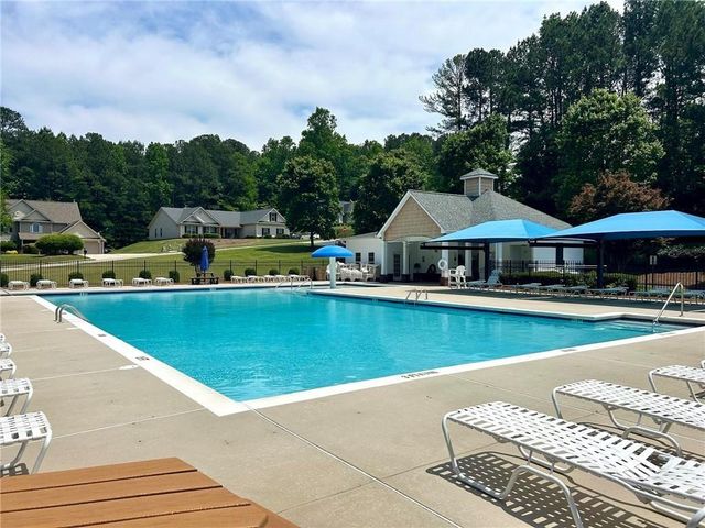 399 Laurel Oaks Lane, Jefferson, GA 30549
