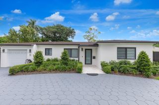 5641 SW 67th Ave, South Miami, FL 33143