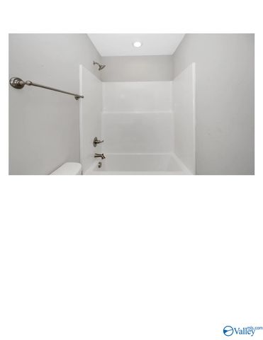 135 Plum Tree Lane, Hazel Green, AL 35750