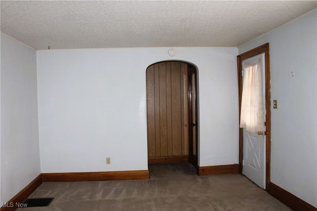 921 Camden Avenue SW, Canton, OH 44706