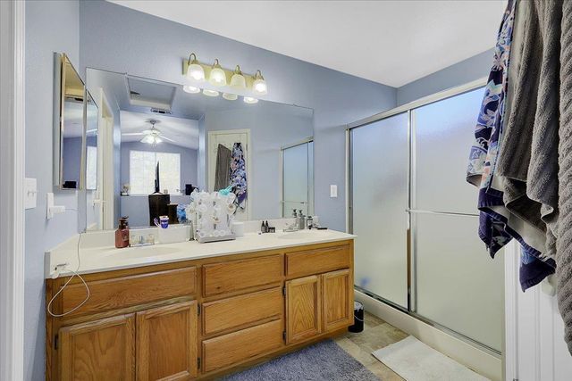 1942 Crystal Creek Ln, Yuba City, CA 95991