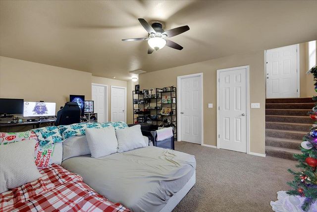 1942 Crystal Creek Ln, Yuba City, CA 95991