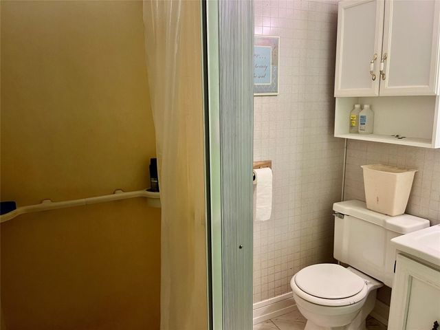 4333 CAROLINE Drive, Erie, PA 16509