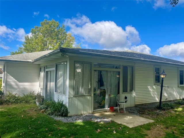 4333 CAROLINE Drive, Erie, PA 16509