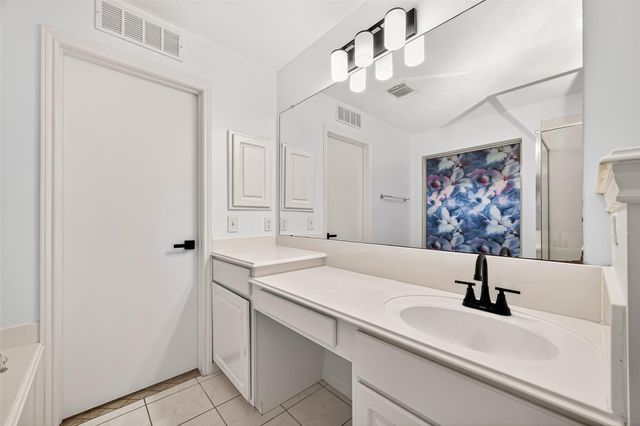 10727 Sunswept Fields Lane, Houston, TX 77064
