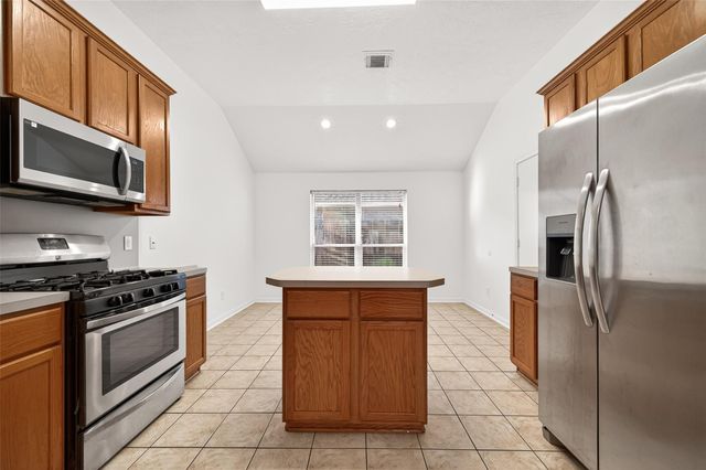 10727 Sunswept Fields Lane, Houston, TX 77064