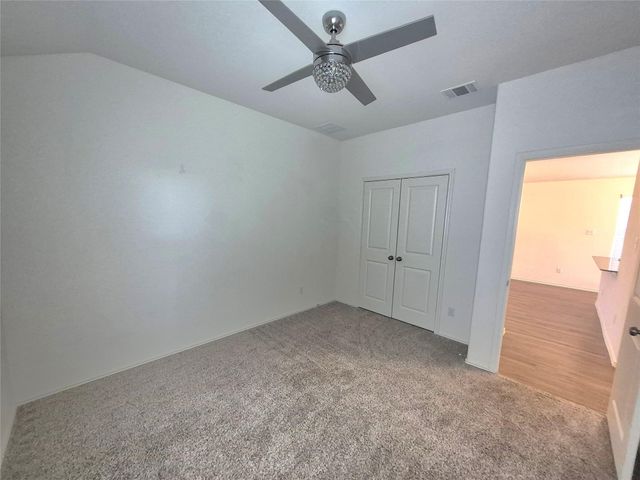 117 Wind Flower LN, Liberty Hill, TX 78642