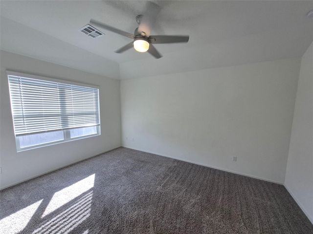 117 Wind Flower LN, Liberty Hill, TX 78642