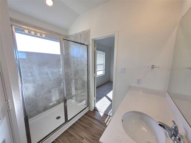 117 Wind Flower LN, Liberty Hill, TX 78642