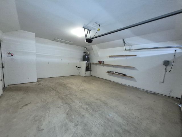 117 Wind Flower LN, Liberty Hill, TX 78642