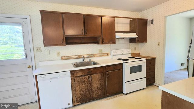 516 LYNCH ST, Rockville, MD 20850