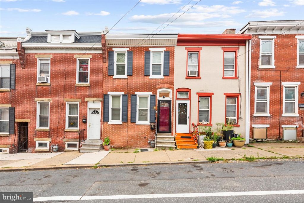 1320 LANCASTER AVE, Wilmington, DE 19805