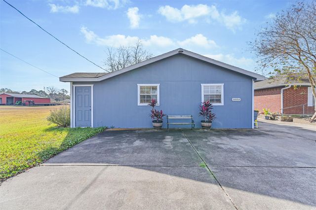 13013 S Sayko Street, Santa Fe, TX 77510