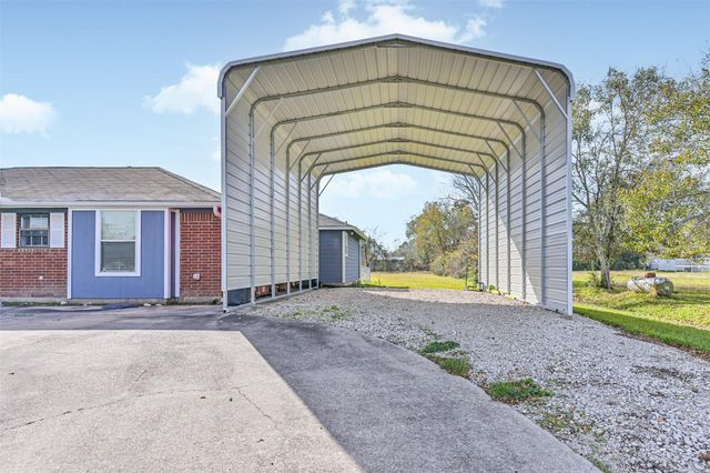 13013 S Sayko Street, Santa Fe, TX 77510