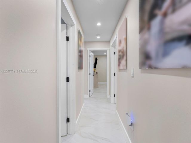 600 Fairfax Ave, Davie, FL 33325
