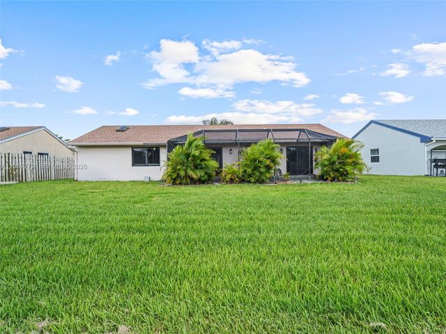 600 Fairfax Ave, Davie, FL 33325