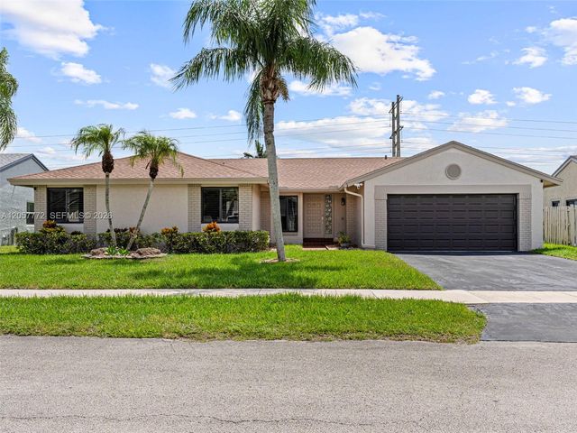 600 Fairfax Ave, Davie, FL 33325