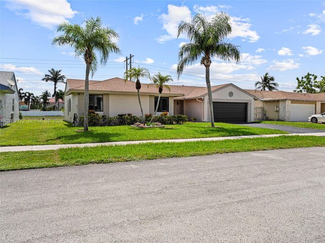 600 Fairfax Ave, Davie, FL 33325