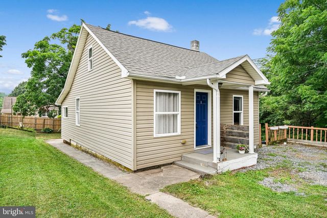 8 DEWEY, Lebanon, PA 17046