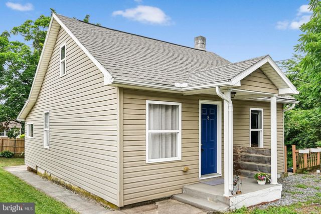 8 DEWEY, Lebanon, PA 17046
