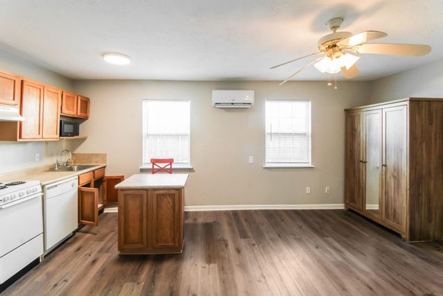 610 Ball 3, Galveston, TX 77550