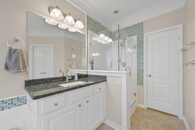 12202 Fall River Pass Lane, Humble, TX 77346