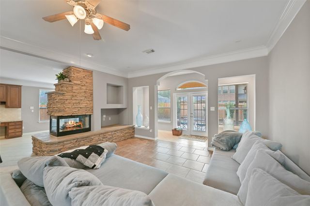 12202 Fall River Pass Lane, Humble, TX 77346
