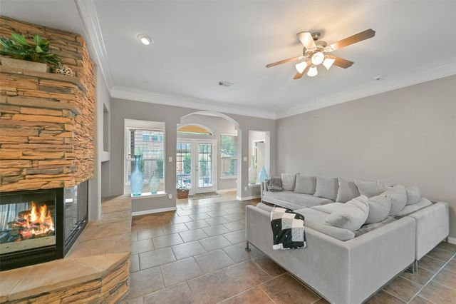 12202 Fall River Pass Lane, Humble, TX 77346