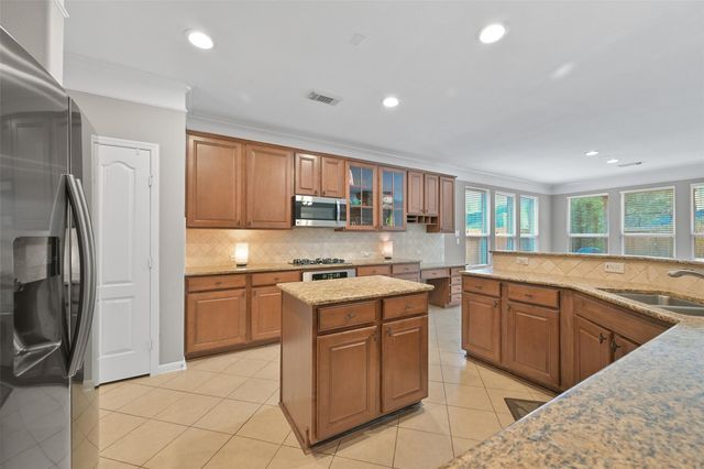 12202 Fall River Pass Lane, Humble, TX 77346
